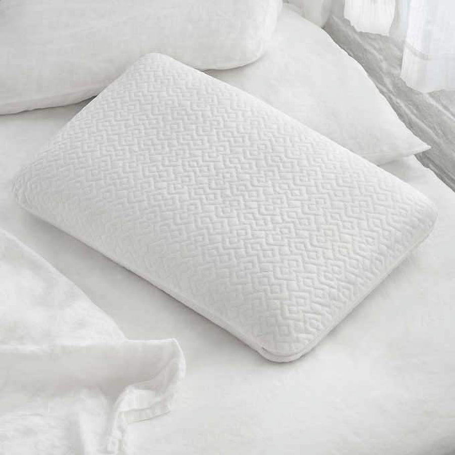 Novaform Lasting Cool Gel Memory Foam Pillow
